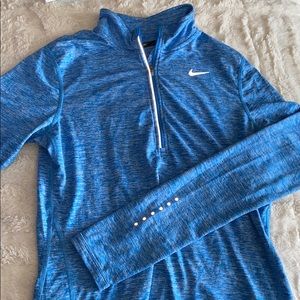 NIKE running dri-fit half zip